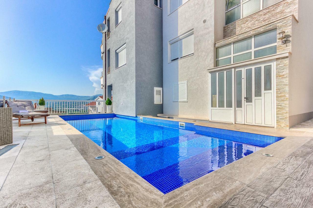 Apartments Pepa Podstrana Exterior foto